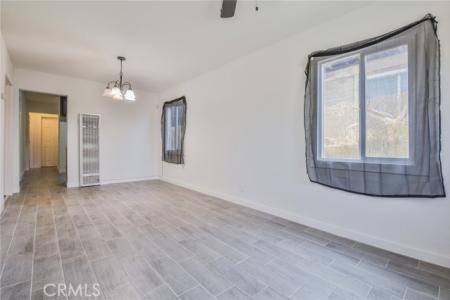 1962 E 114th Street, Los Angeles, カリフォルニア 90059, アメリカ合衆国