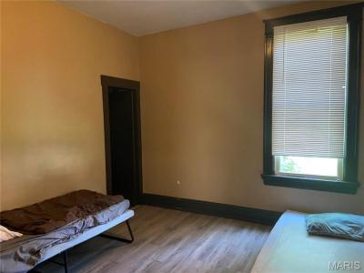 2147 Delmar Avenue, Granite City, Illinois 62040, Stati Uniti