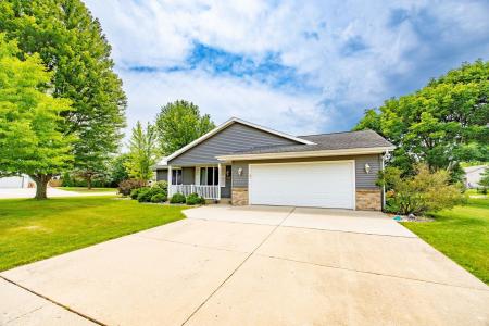 4210 Kingsford Drive, Janesville, ウィスコンシン 53546, アメリカ合衆国
