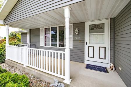 4210 Kingsford Drive, Janesville, ウィスコンシン 53546, アメリカ合衆国