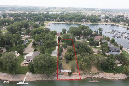 3310 Sandy Lane, Mandan, Северная Дакота 58554, Соединенные Штаты
