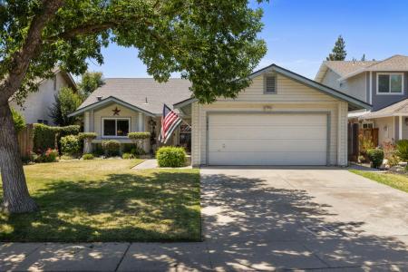 1009 Bobcat Ct , Modesto, California 95358, USA