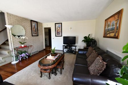 159 Village Ct, Des Plaines, إلينوي 60016, الولايات المتحدة