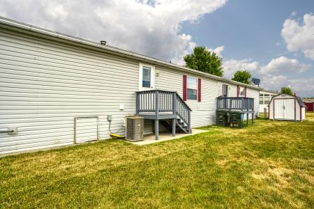 194 Sparrow Drive, Sauk Village, Illinois 60411, USA