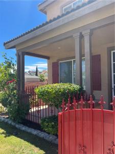 13991 Silver Creek Way, Victorville, California 92392, Estados Unidos