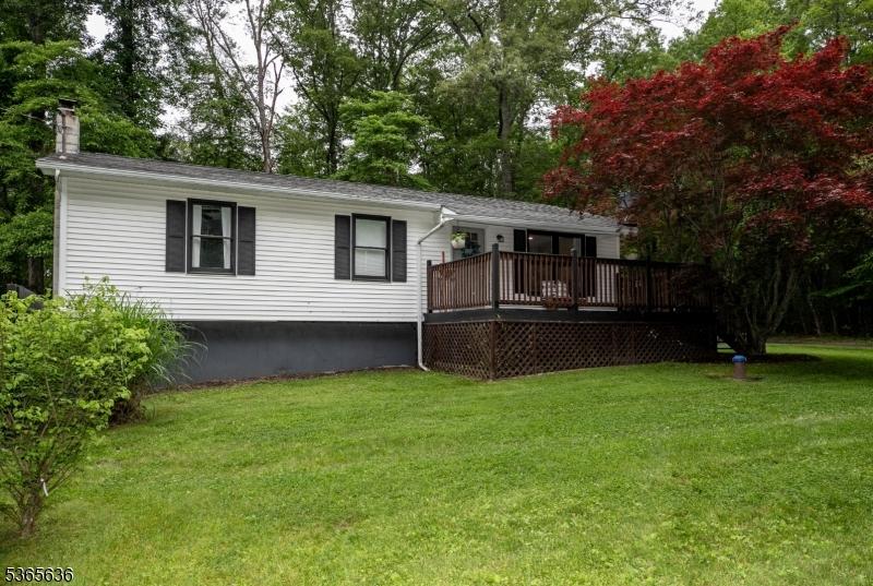 20 Eastbrook Ln Ln, Hampton Twp., Nueva Jersey 07860-6563, Estados Unidos