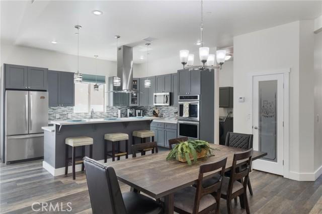 1224 243rd Street, Harbor City, California 90710, Stati Uniti