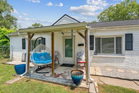 102 Leroy Street, Buckeye Lake, Ohio 43008, USA