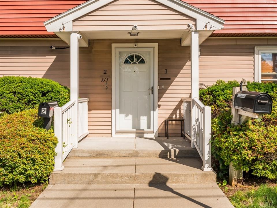115 Conant St, Revere, Massachusetts 02151