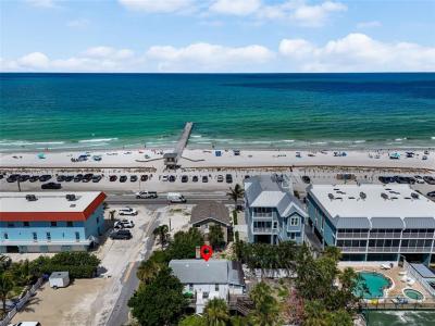 104 10th Street S, Bradenton Beach, Florida 34217
