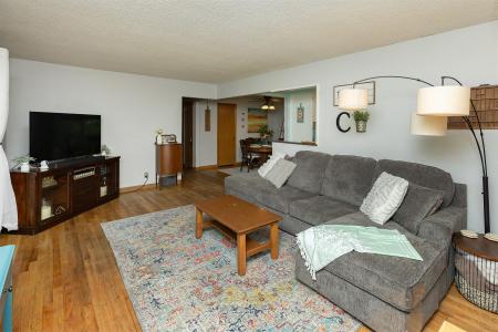 2525 27th Place, Des Moines, Iowa 50310, HOA KỲ