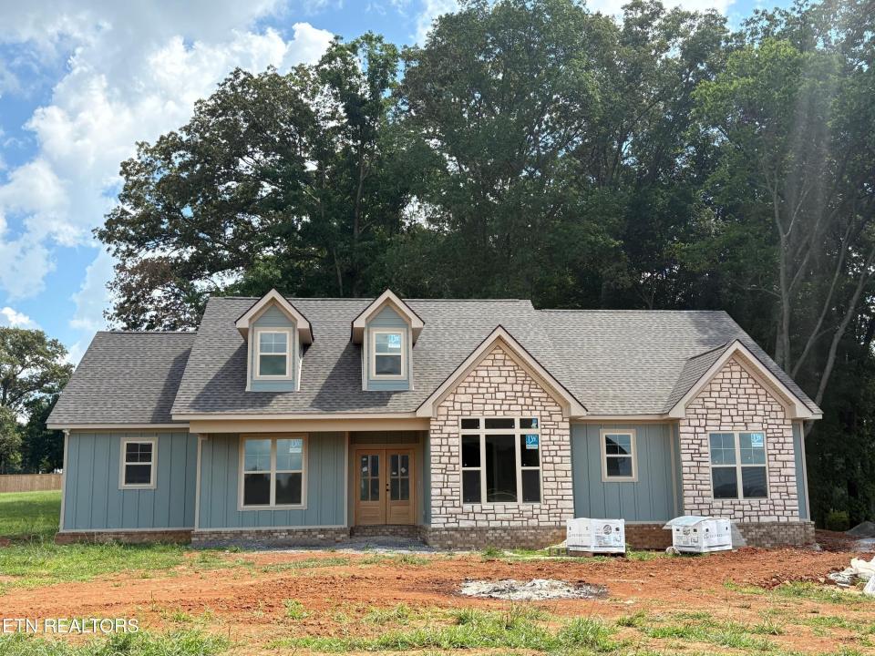 936 Herbert Drive, Greenback, Tennessee 37742, États-Unis