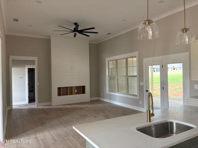 936 Herbert Drive, Greenback, Tennessee 37742, États-Unis