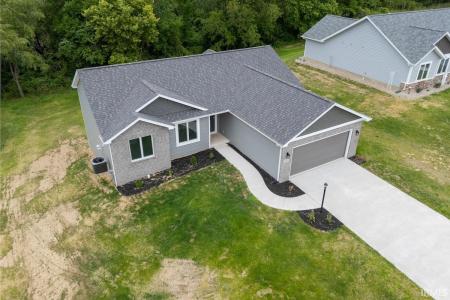 303 Renee Way, Albion, Indiana 46701