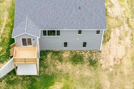 303 Renee Way, Albion, Indiana 46701