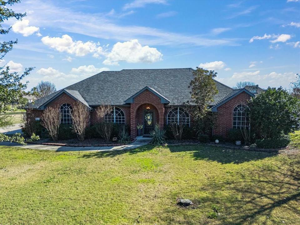 10325 E Clover Lane, Forney, Texas 75126, Estados Unidos