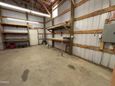 824 19th Avenue, Beulah, 北達科他州 58523, 美國