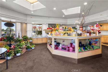 210 W Florida Avenue, Hemet, California 92543