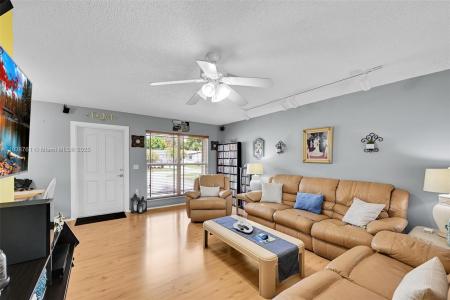 11730 NW 33rd St, Sunrise, Florida 33323, USA