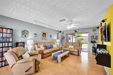 11730 NW 33rd St, Sunrise, Florida 33323, USA