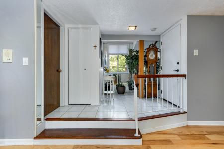 11207 Cottonwood Drive , 21C, Palos Hills, Illinois 60465