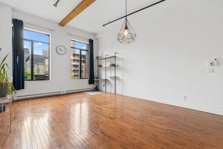 1015  Rue William, Montréal (Le Sud-Ouest), Quebec H3C 1P4, Canada