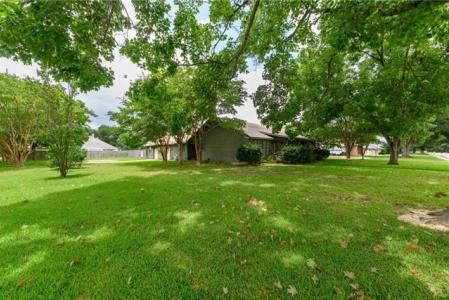 5252 LARK Lane, Alexandria, Louisiana 71303, Stati Uniti
