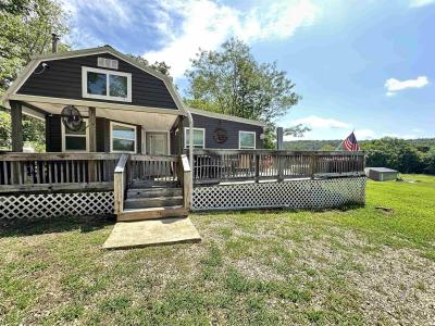 96 Pine Hollow, Hardy, 阿肯色州 72542, 美国