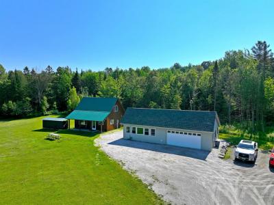 241 South Albany Road, Albany, Vermont 05820