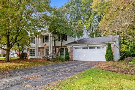 7080 Heather Heath, West Bloomfield Charter Township, Michigan 48322, USA