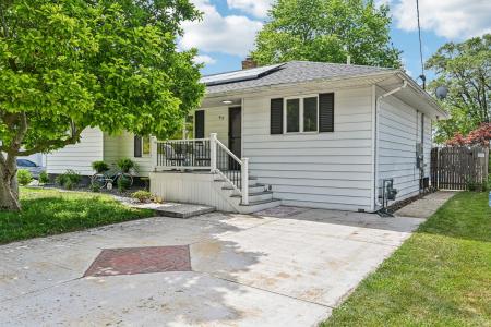 412 E South Street, Peotone, Illinois 60468, USA