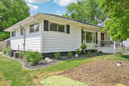 412 E South Street, Peotone, Illinois 60468