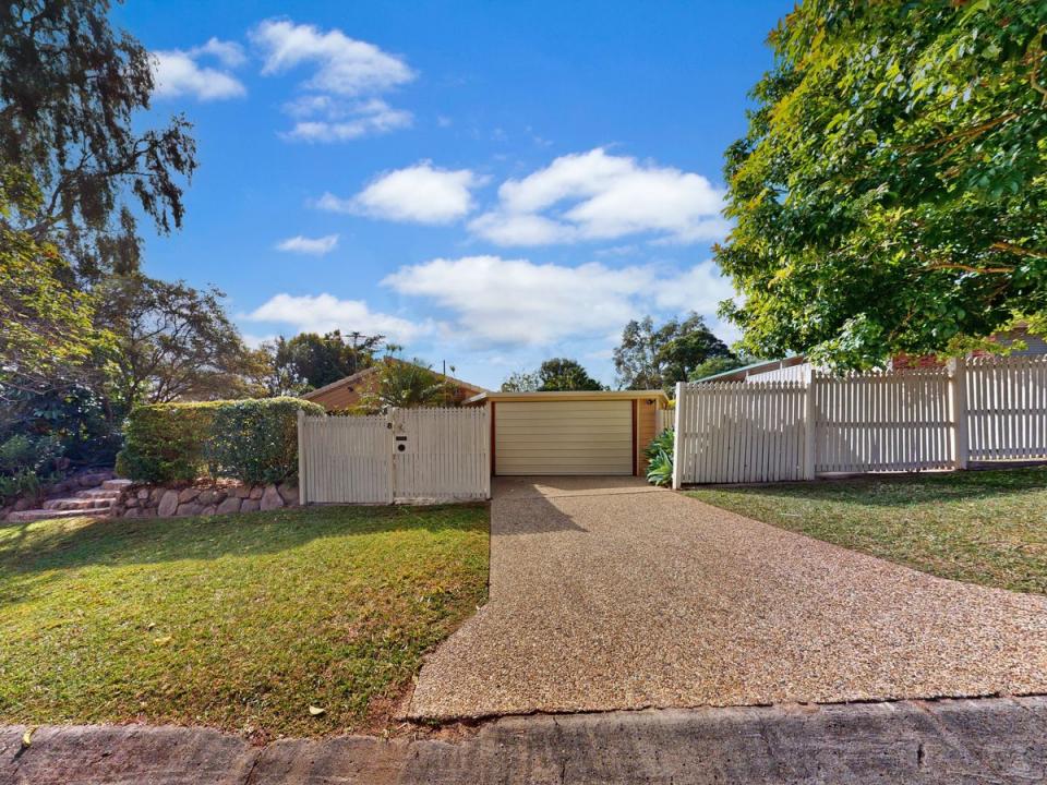 8 Lapilli Street, Keperra, QLD 4054, オーストラリア