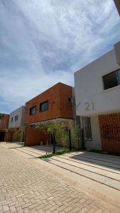 Barrio Cerrado Altea Laguna grande , San Lorenzo, Central 00001, Paraguay