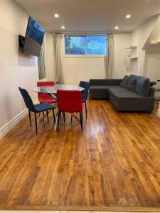 4990A  Av. Prince-of-Wales, Montréal (Côte-des-Neiges/Notre-Dame-de-Grâce), 魁北克省 H4V 2M9, 加拿大