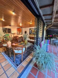 Los Palos Grandes Casa en Alquiler, Caracas, Miranda 1060, ベネズエラ