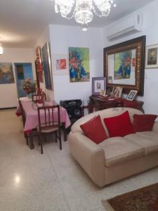 Johan Shanpier Petare Manapiare, Caracas, Miranda 1073, Venezuela