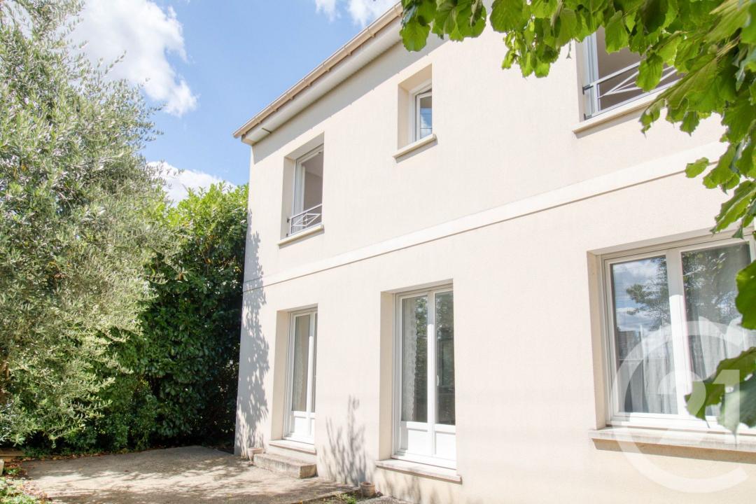 Ermont, Île-de-France 95120, Francia
