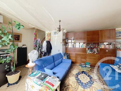 St Denis, Île-de-France 93200, Pháp