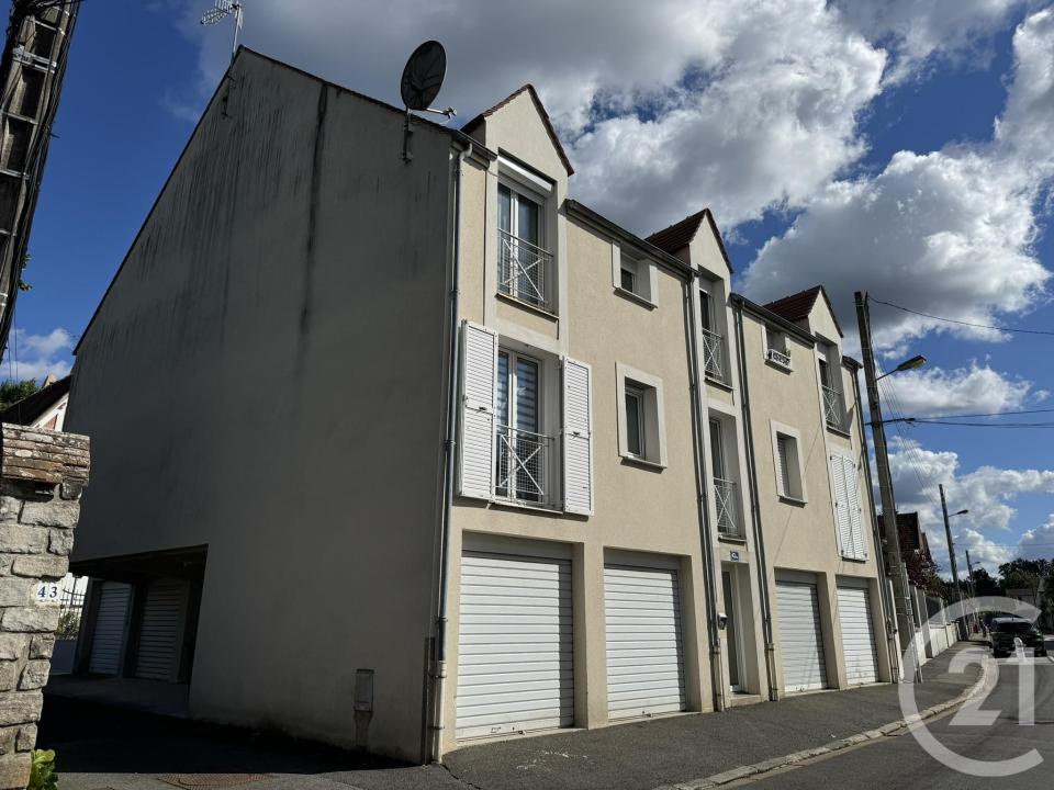 Avon, Île-de-France 77210, Francia