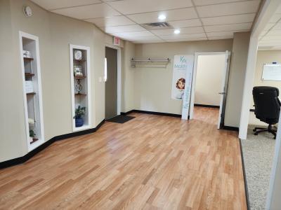 35 Wooster Court F, Bristol, Connecticut 06010, USA