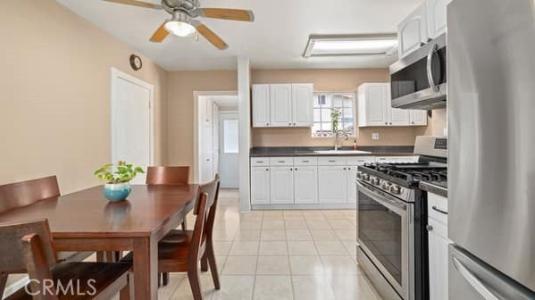 1724 S Vecino Avenue, Glendora, Californie 91740, États-Unis