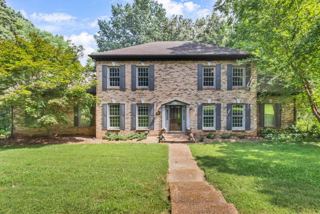 951 Ridgewood Dr, Clarksville, Tennessee 37043