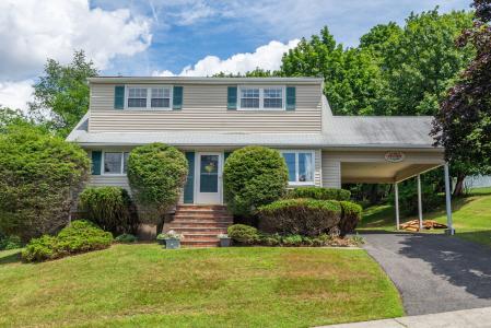 103 Williams Dr, Woodland Park, Нью-Джерси 07424, Соединенные Штаты