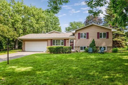 3760 Trenton Lane N, Plymouth, Minnesota 55441, USA