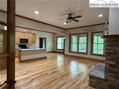 167 Rough Ridge Road, Sugar Mountain, Caroline Du Nord 28604, États-Unis