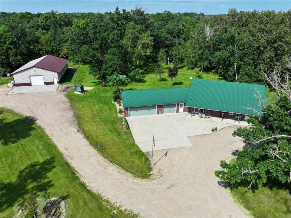 14100 Iris Road NE, Spruce Hill Twp, Minnesota 56446, HOA KỲ