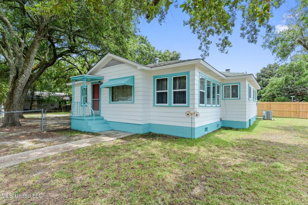 835 Woodward Avenue, Gulfport, מיסיסיפי 39501, ארצות הברית של אמריקה