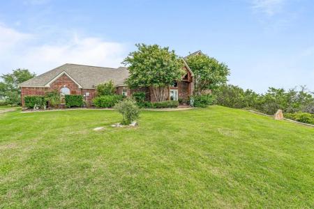 305 Blue Marlin Drive, Bluff Dale, Texas 76433, USA