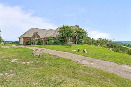 305 Blue Marlin Drive, Bluff Dale, Texas 76433, USA